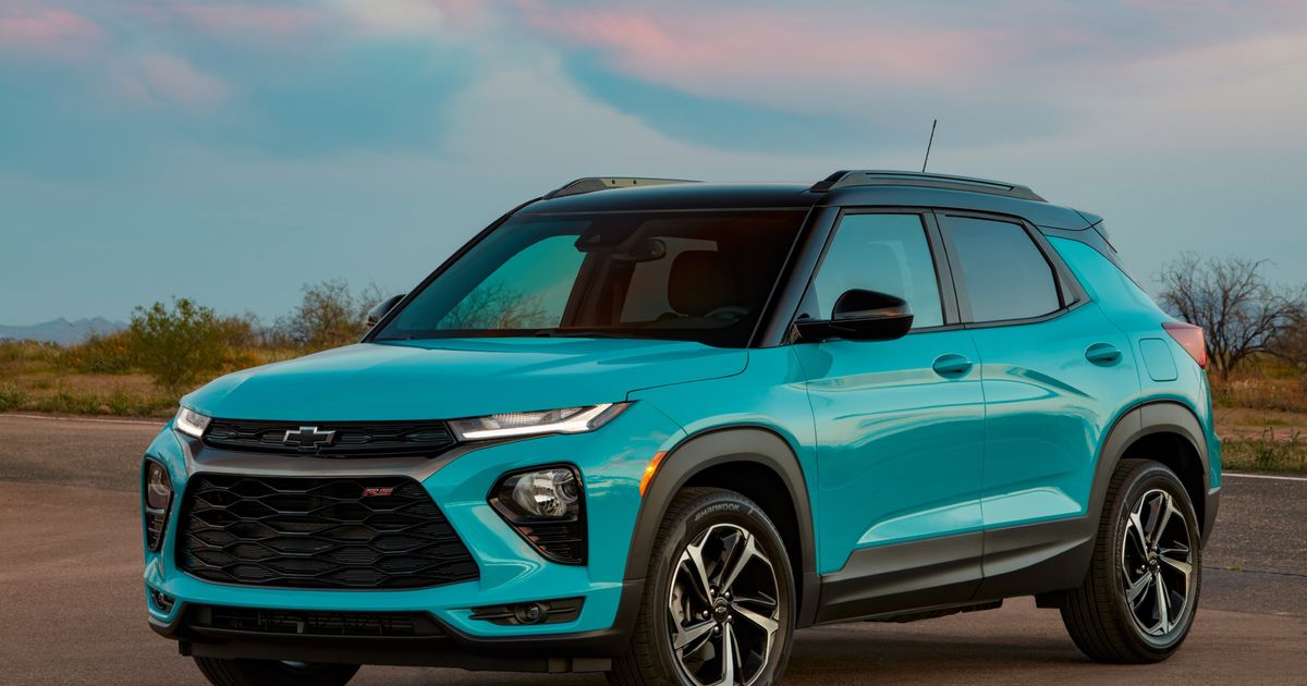 These are Edmunds’ top used SUVs under $20,000 for teen drivers