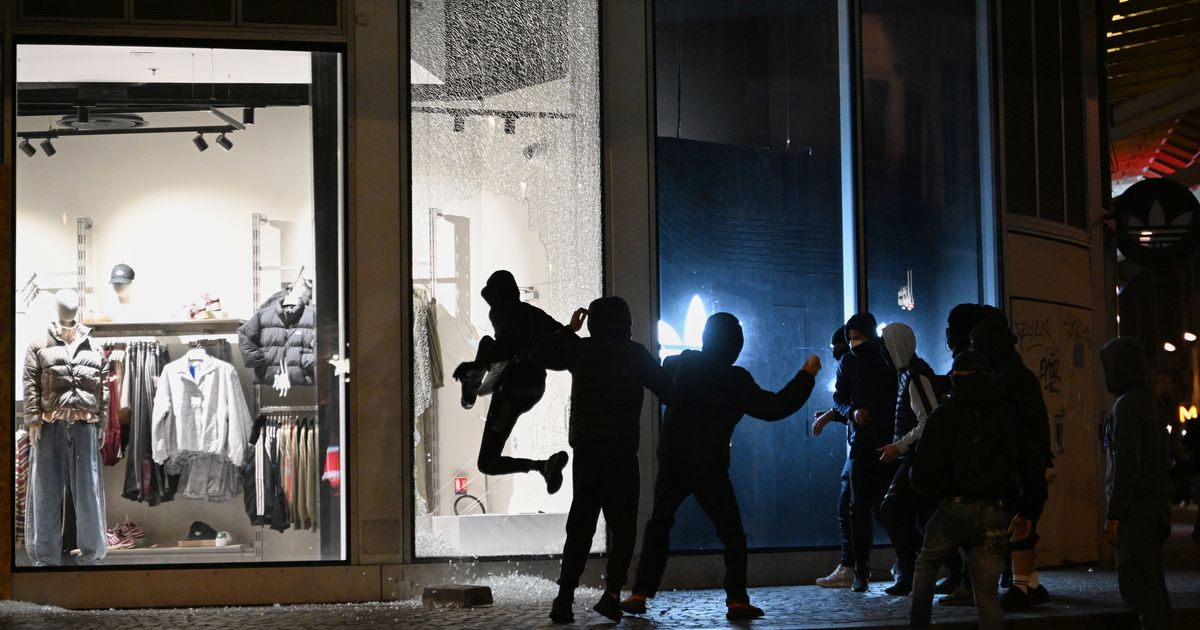 France's prime minister calls for localized curfews in cities to curb rioting and looting