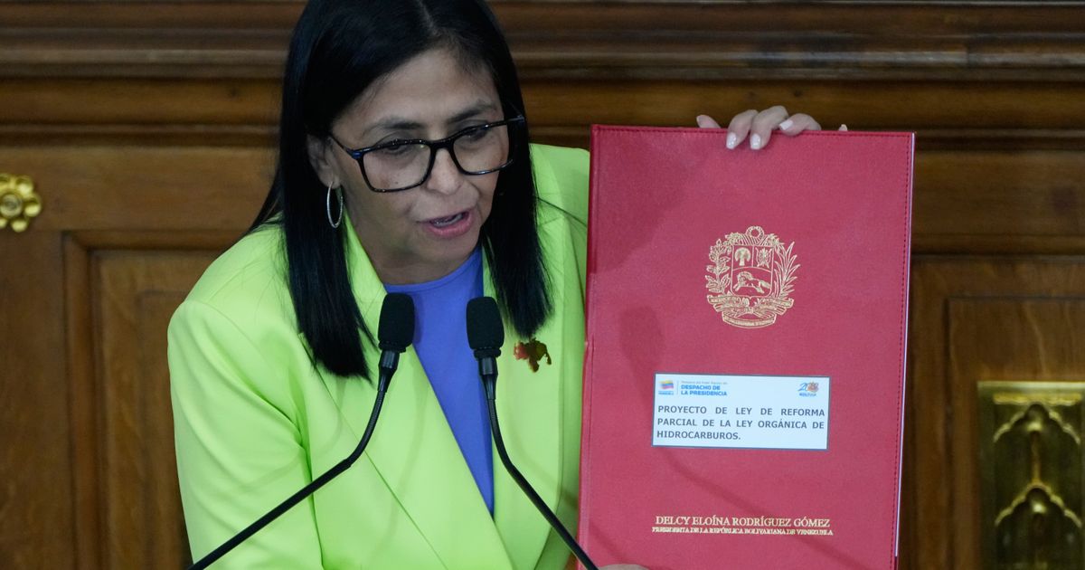 Venezuela’s new leader calls for opening oil industry to foreign investment and warmer US ties