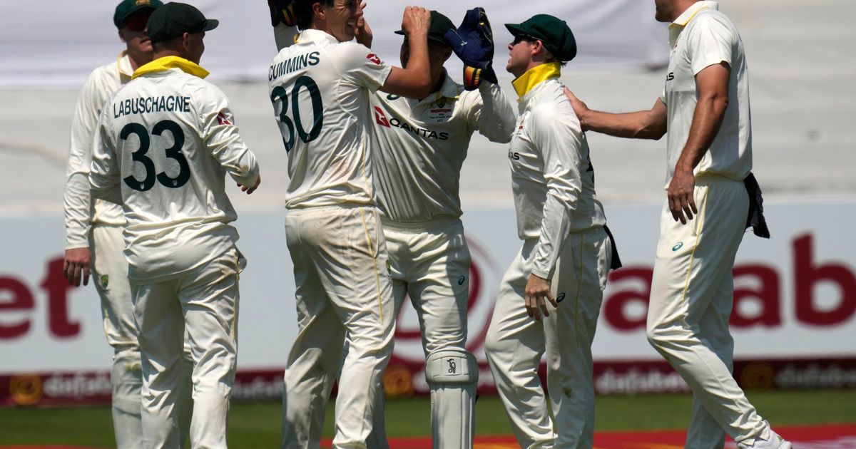 Australia takes control of 1st cricket test vs South Africa, leads by 139 runs at stumps