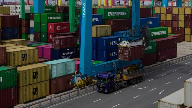China slaps export controls on 14 EU entities in retaliation for Russia-related sanctions