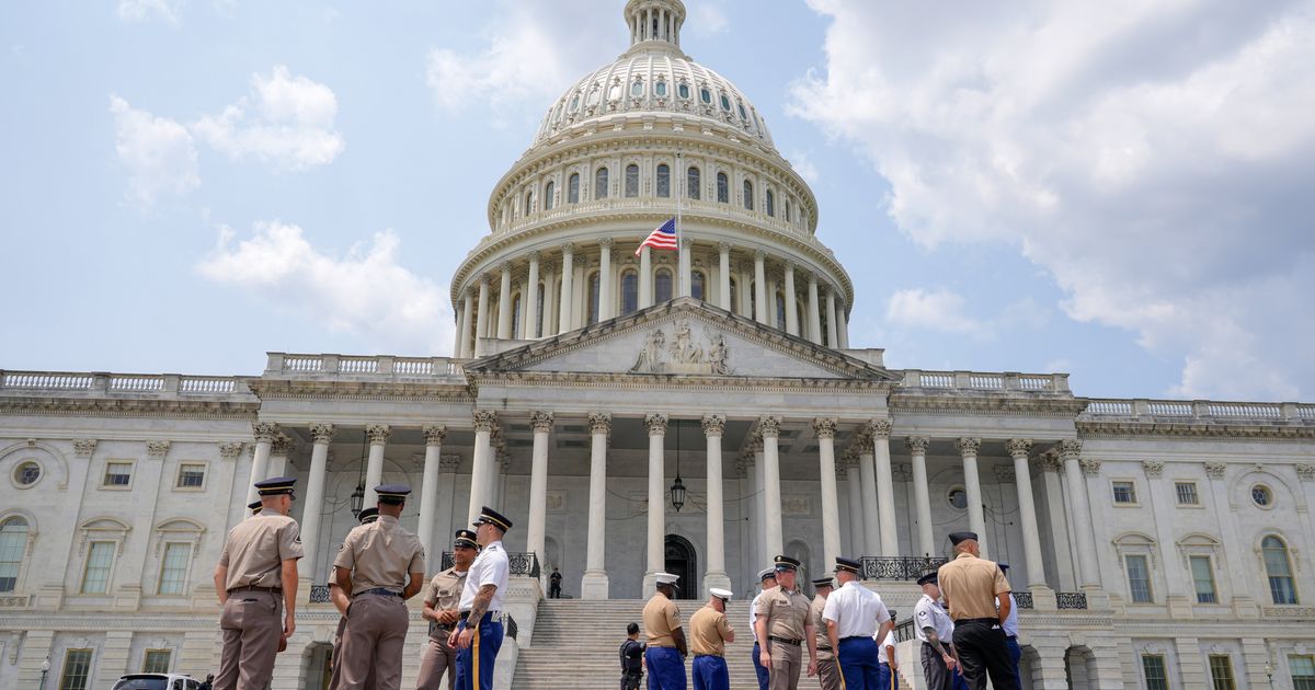Lindsey Graham eulogized as an 'American original' at services drawing world leaders in Washington