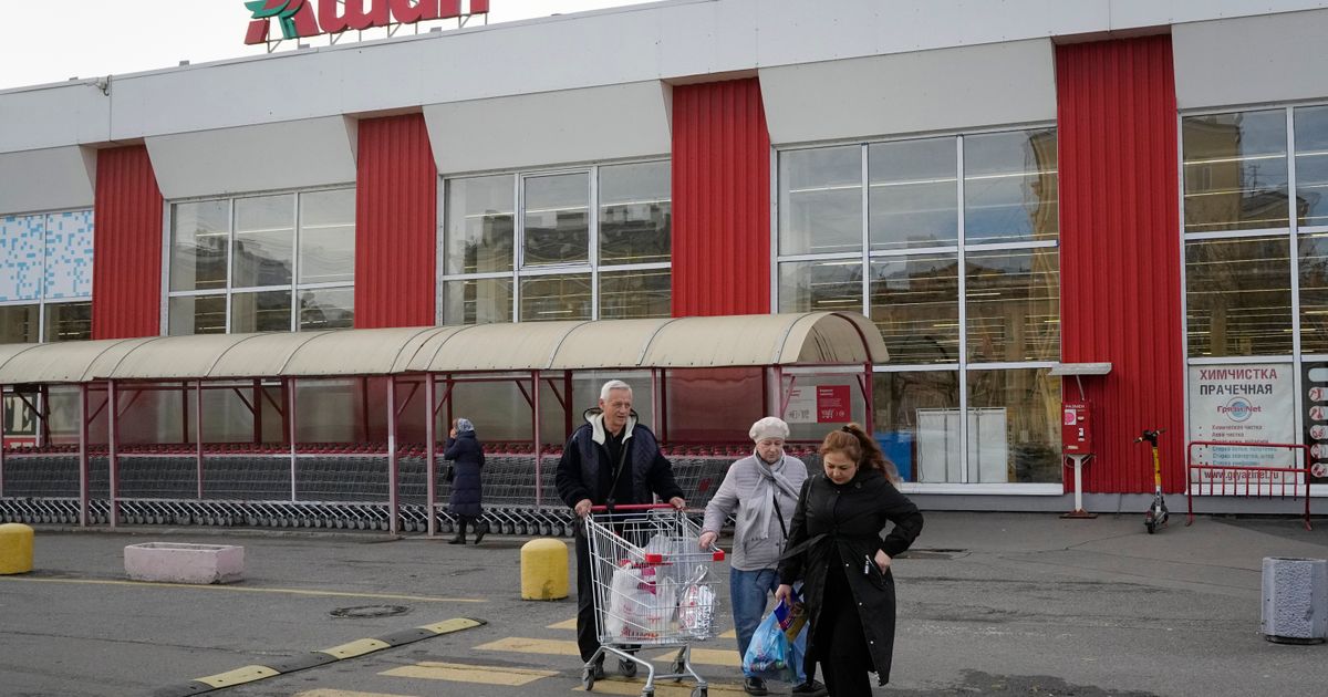 Kremlin orders businesses seized