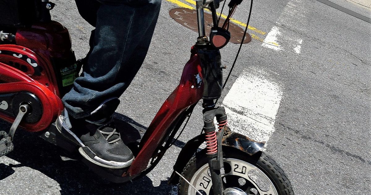 Man killed in electric scooter crash in south Charlotte :: WRAL.com