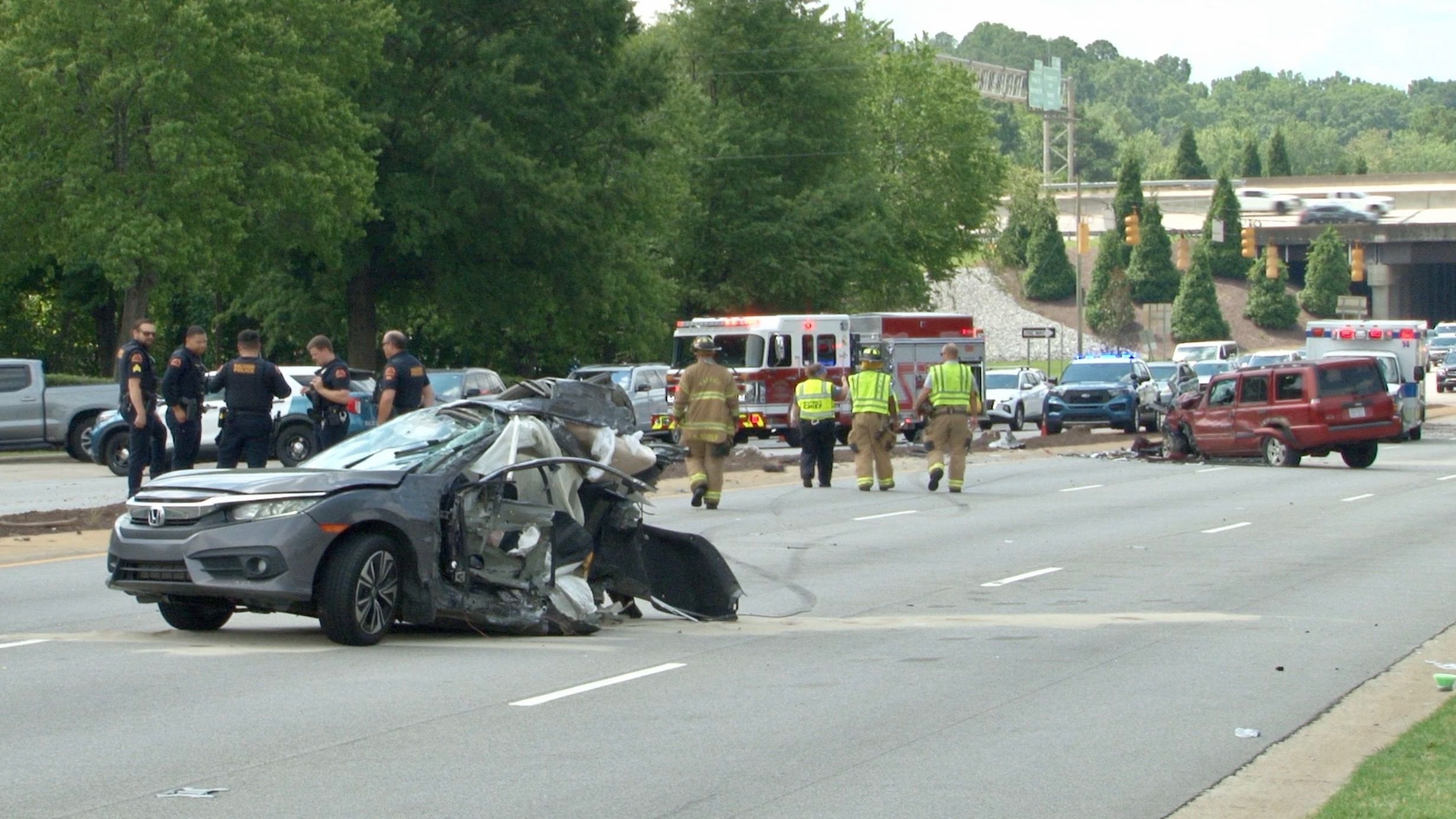 Three people injured in crash on S . Saunders Street