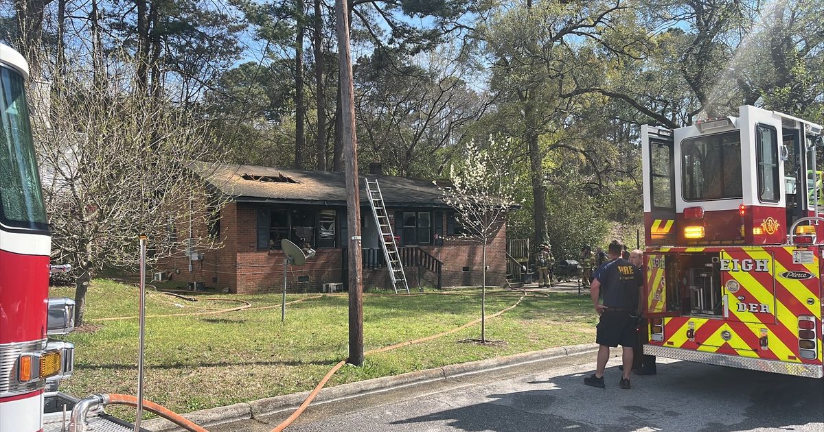 Man says cigarette likely started fire at Raleigh home