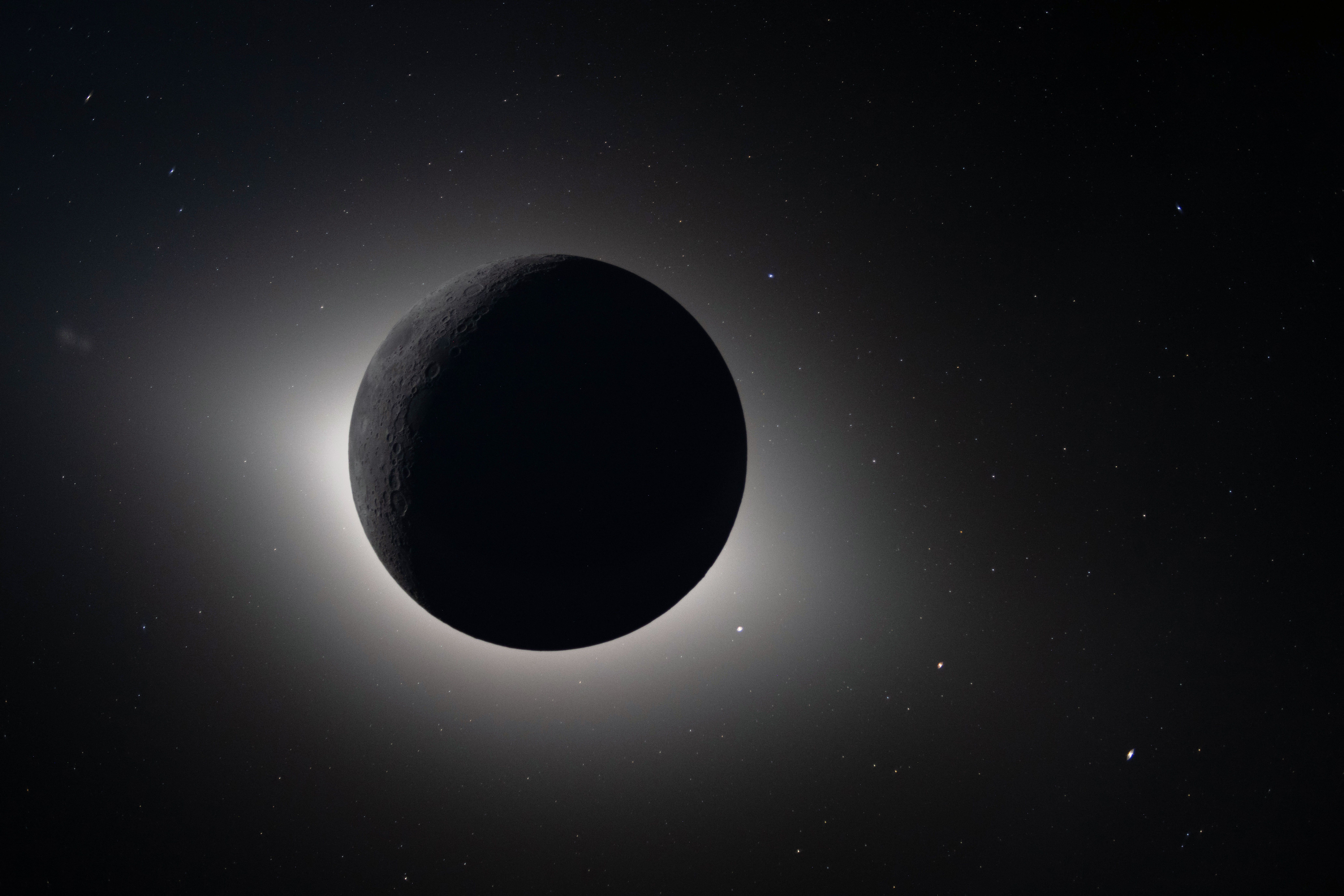 NASA releases new ‘Earthset’ and eclipse images taken during historic ...