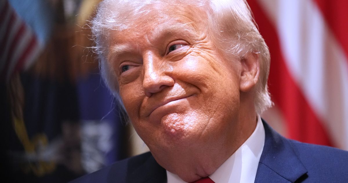 Treasury Secretary Bessent confirms limited steps toward a $250 bill featuring Donald Trump