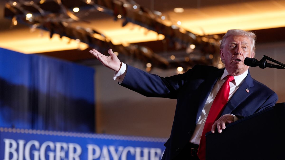 The Latest: Trump thanks Iran for halting executions as allies discourage  US from striking :: WRAL.com