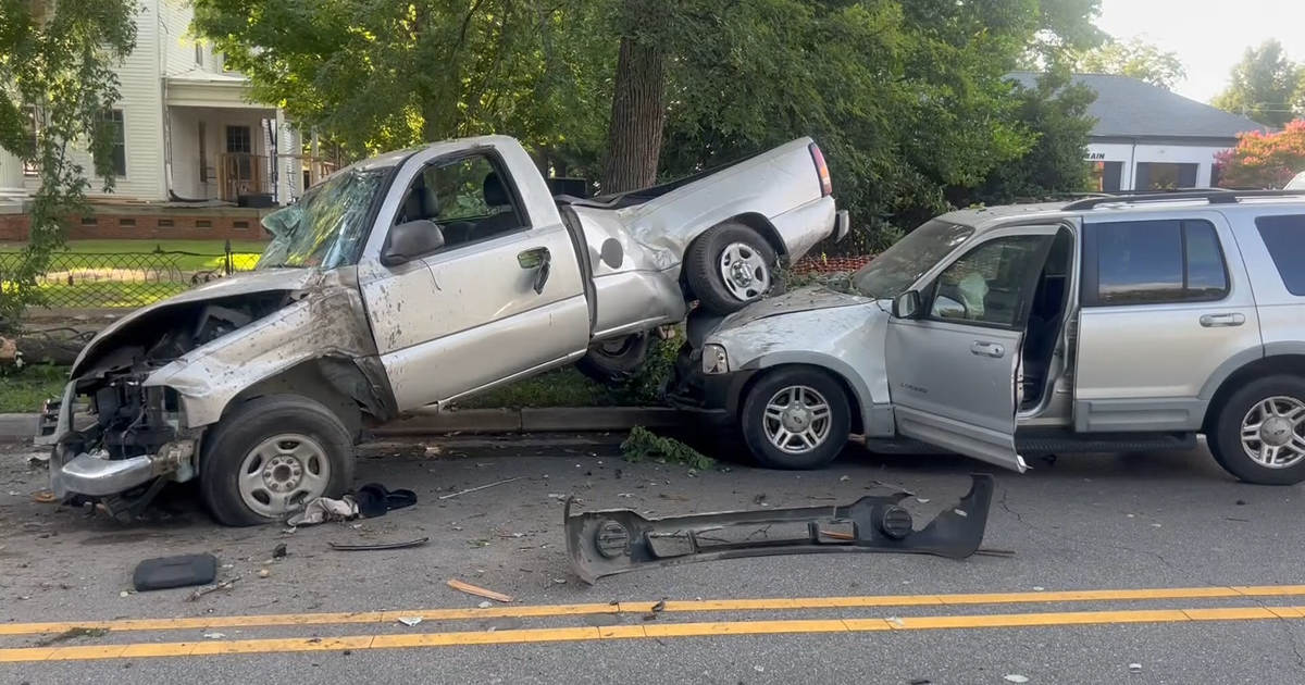 Man arrested, charged in crash after leading Robeson County deputies on ...