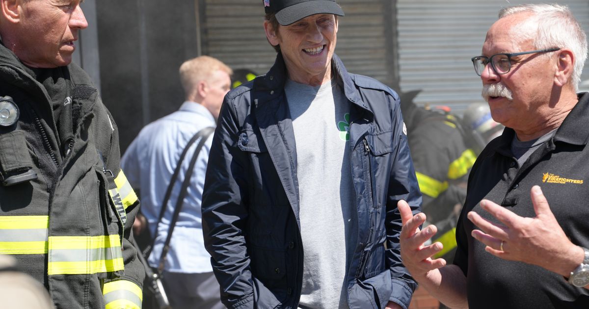 Denis Leary’s ‘crazy idea’ puts civilians through FDNY training to raise funds for fire departments