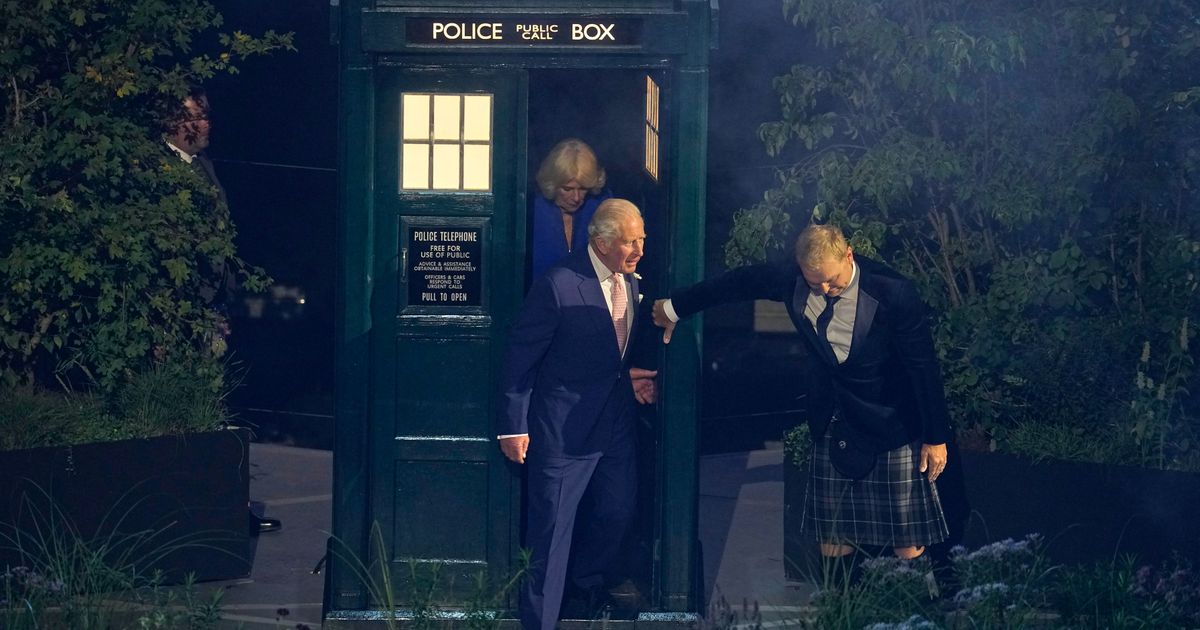 King Charles emerges from Doctor Who's TARDIS to open Commonwealth Games in Glasgow