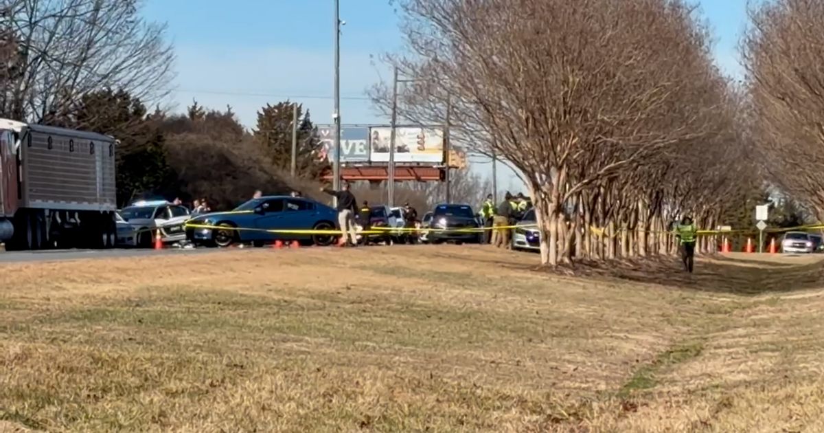 Radio traffic: Shots fired, US 421 closed near Greensboro