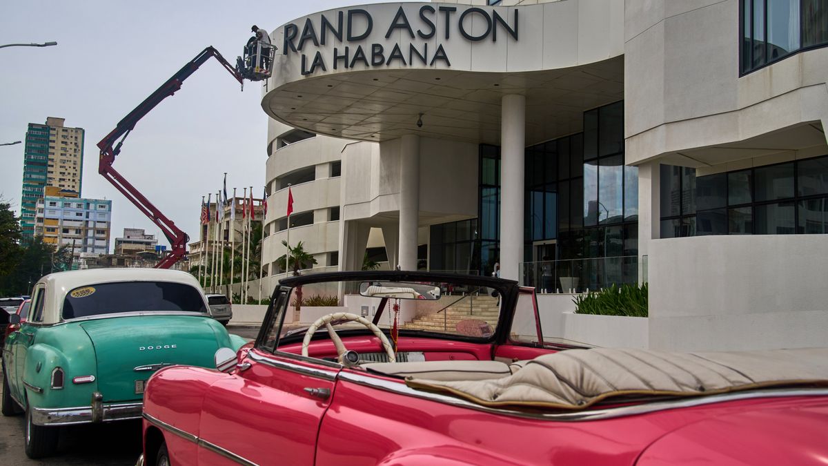 wral.com - ANDREA RODRÍGUEZ — Associated Press - Spanish hotel chain Meli&aacute; to shutter hotels in Cuba in latest blow to island's tourism sector