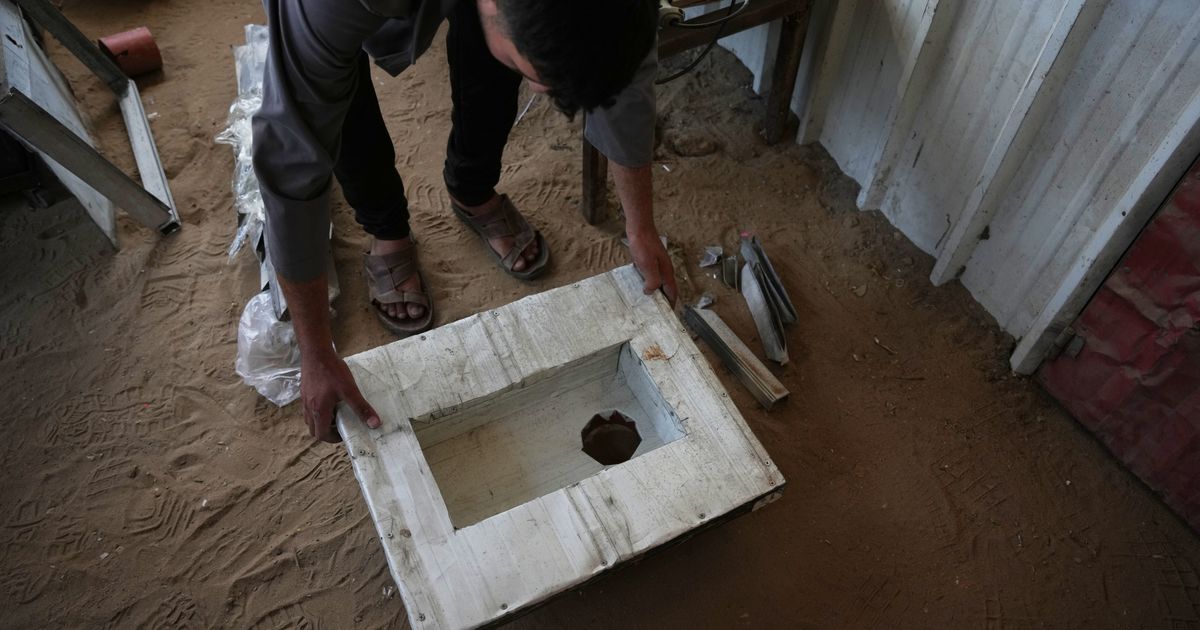 Palestinians suffer from lack of proper toilets across Gaza's vast tent cities