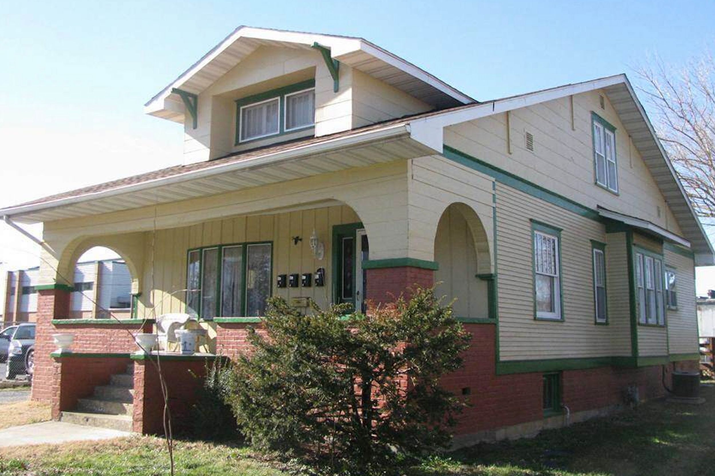 wral.com - JOHN O'CONNOR — Associated Press - Before Beatlemania, George Harrison visited his sister in Illinois. The house is now for sale.