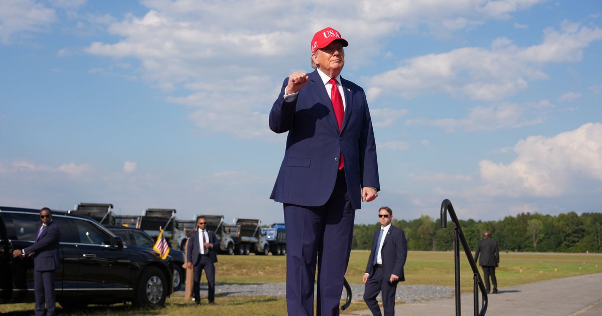 The GOP counts on farmers' votes. As a costly harvest season raises concerns, Trump heads to Kansas