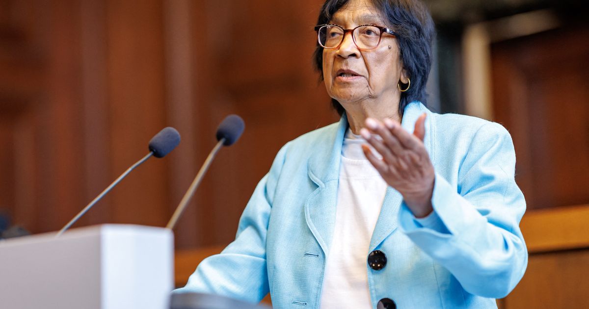 Navi Pillay wins Nobel Peace Prize; U.N. Secretary-General Antonio Guterres says "Today's prize is a tribute to all those working to uphold and defend international law"