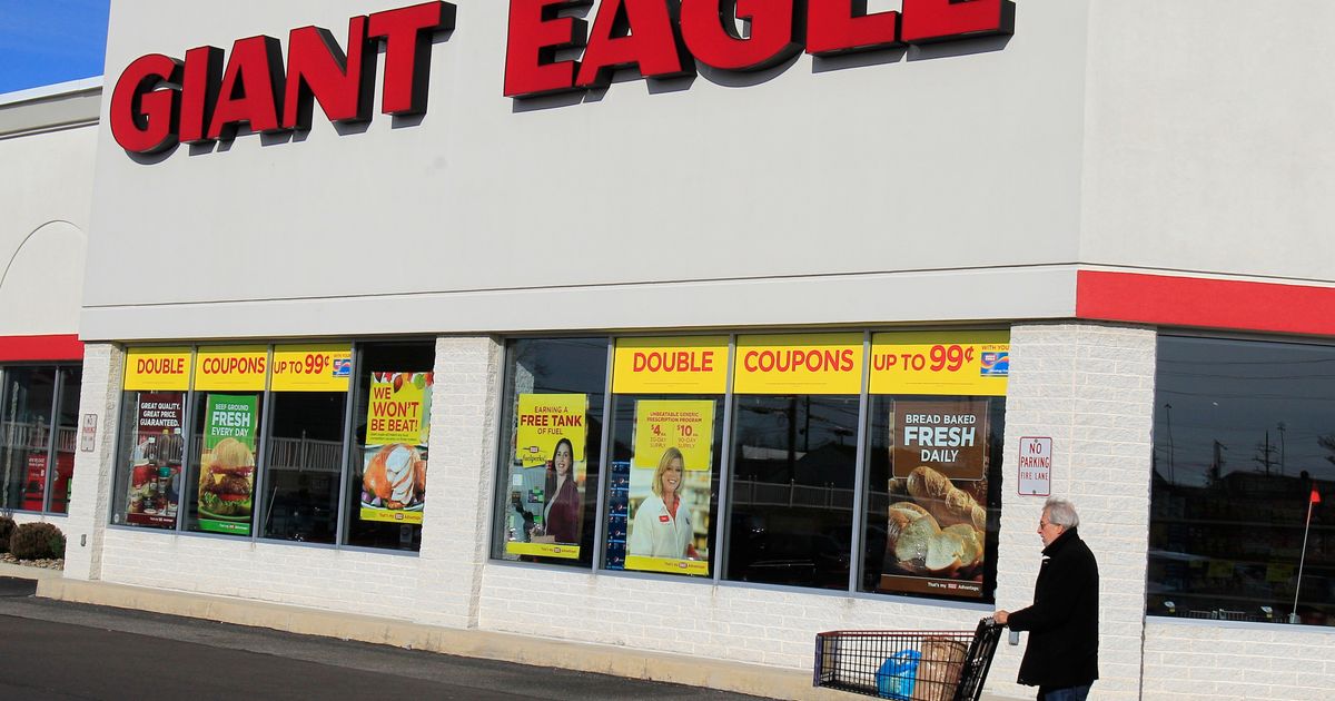 Kroger buying regional grocer and pharmacy retailer Giant Eagle in deal valued at $1.65 billion