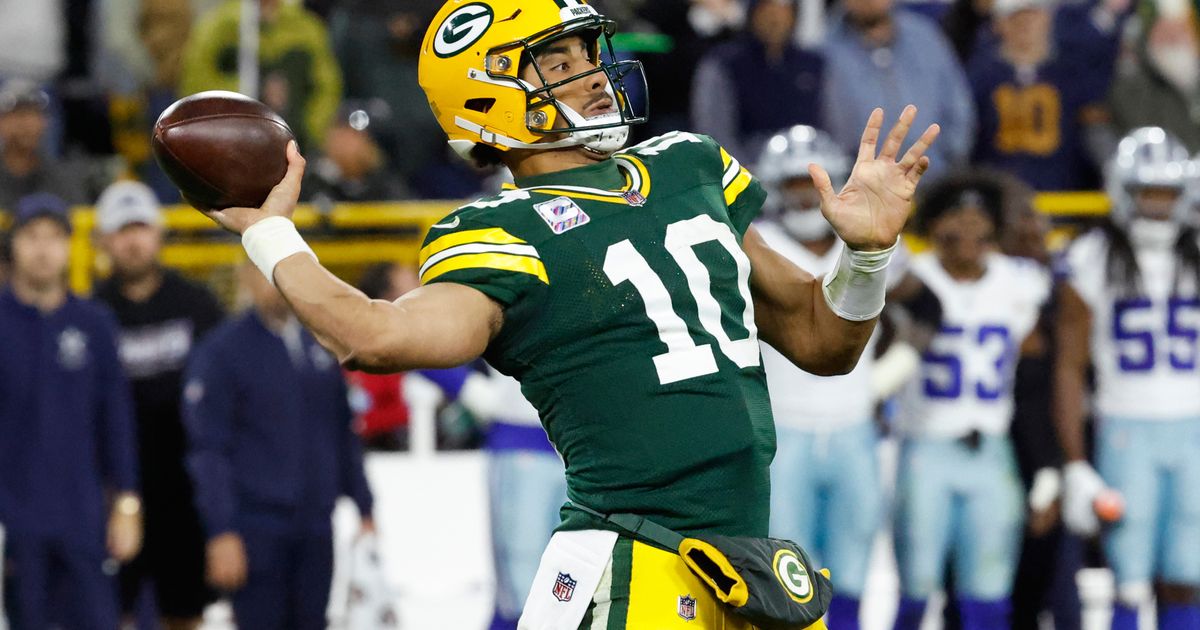 Jordan Love, Green Bay's defense lead the way in Packers' 23-13 victory over Cowboys