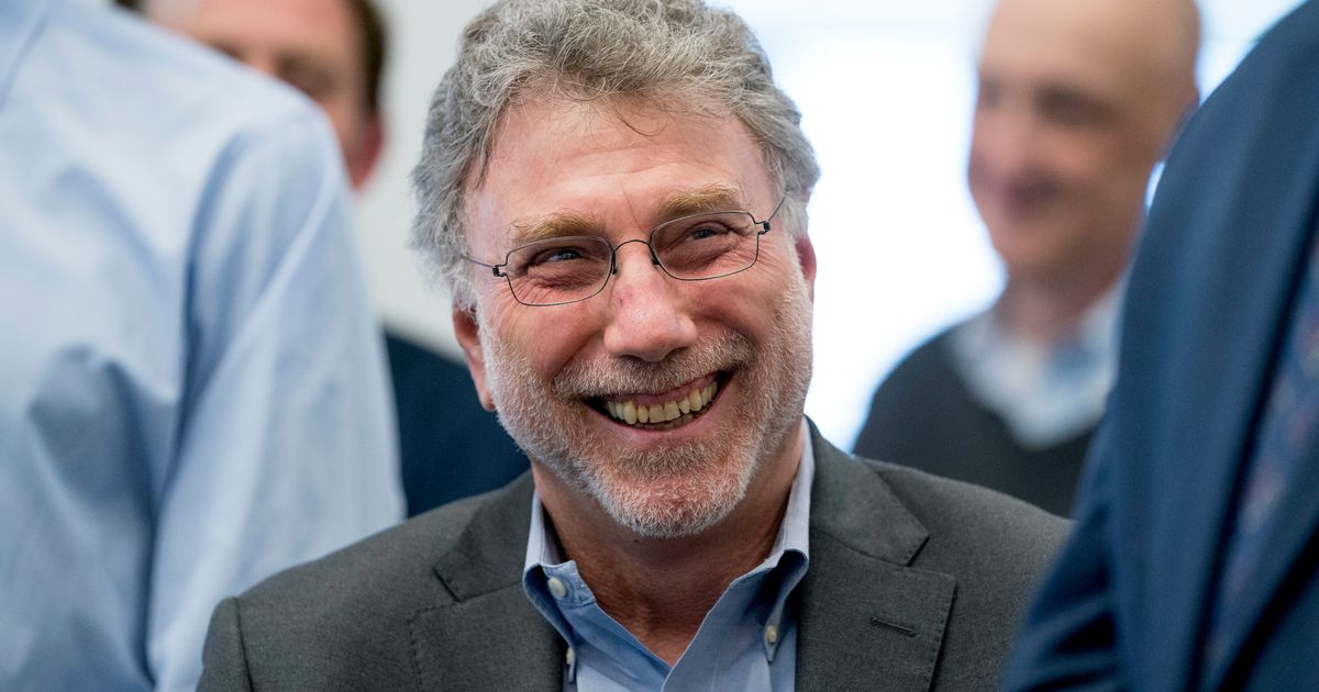 In address on media ethics, former Washington Post editor worries about fading moral compass