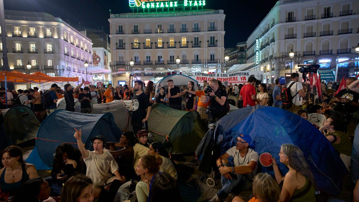 wral.com - ALICIA LEÓN and RENATA BRITO — Associated Press - Eviction of 87-year-old sparks encampment protest in Madrid over housing crisis