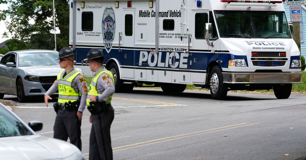 2 killed, 5 injured as planned fight between teens turns into deadly shooting at North Carolina park