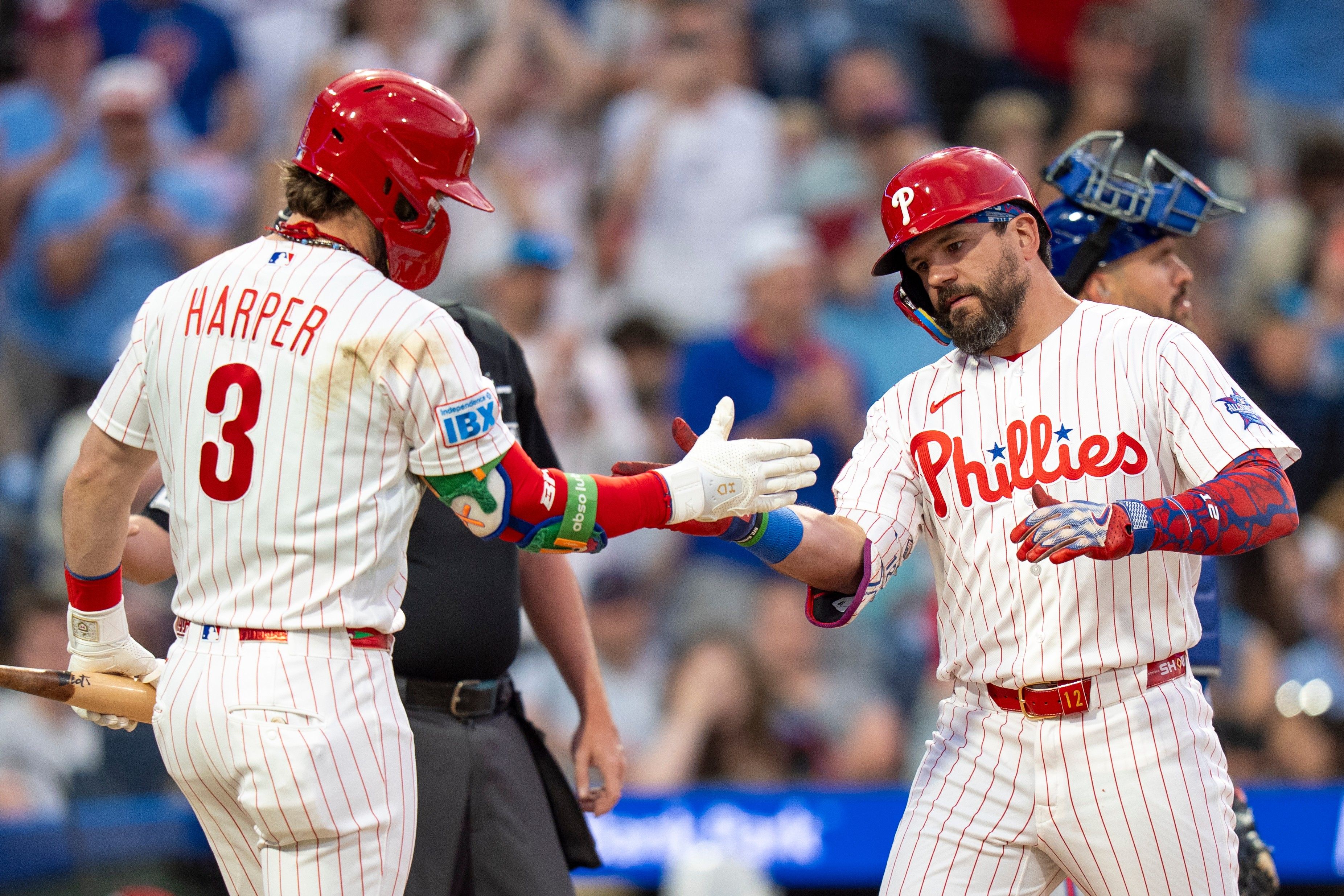 Phantastic performances : Phillie Schwarber homers twice in inning , Harper hits for cycle vs Mets