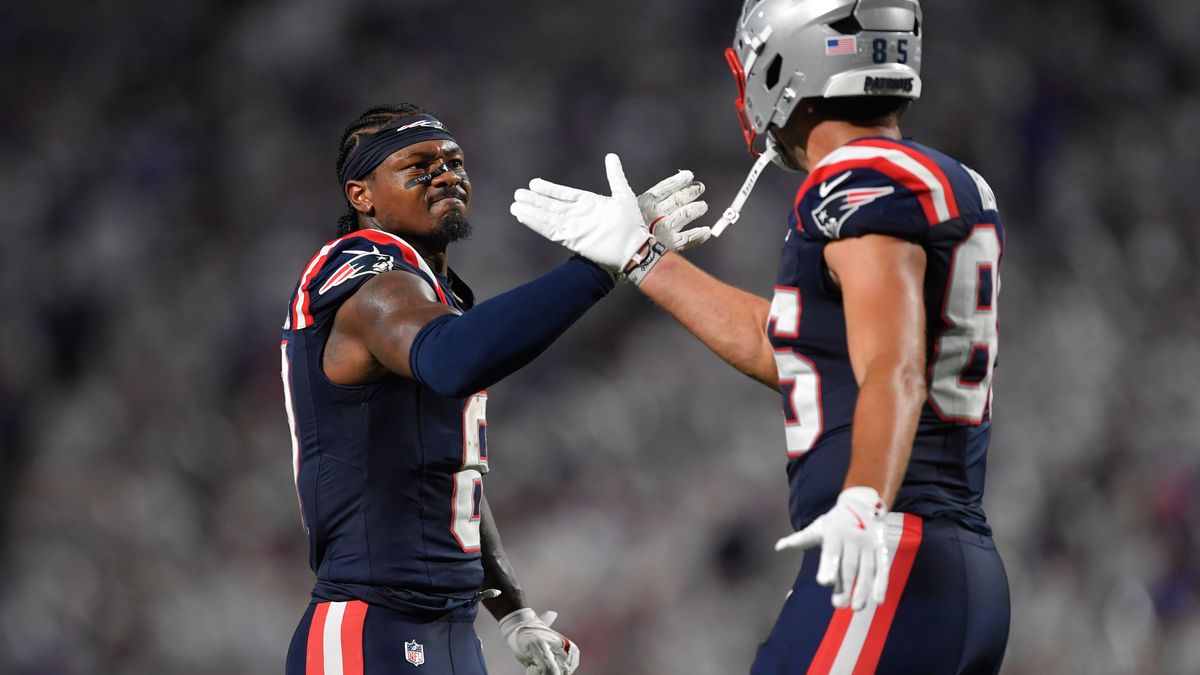 Drake Maye leads Patriots to 23-20 win over Bills, leaving NFL without an  unbeaten team :: WRAL.com