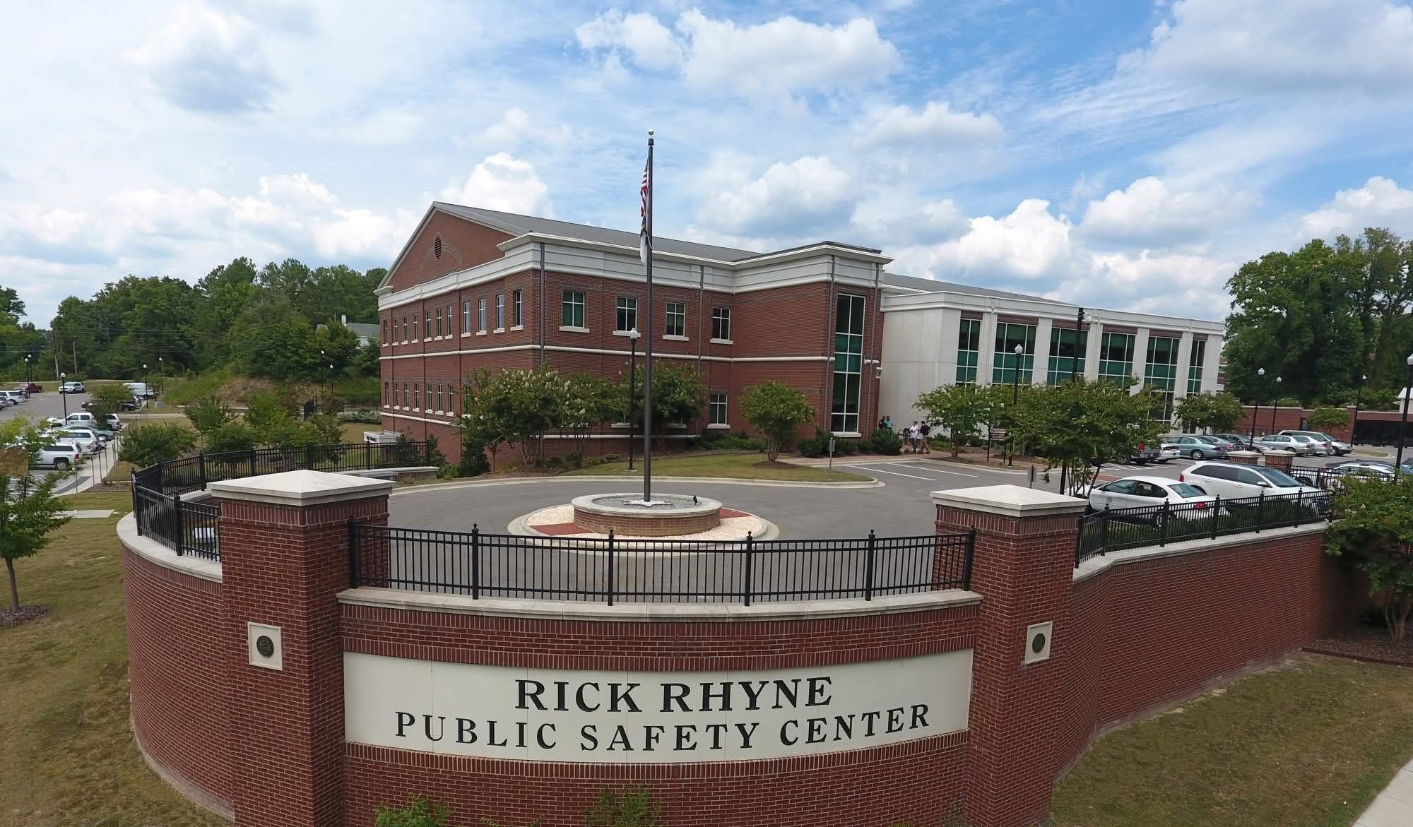 Inmate dies at Moore County Detention Center, SBI investigating