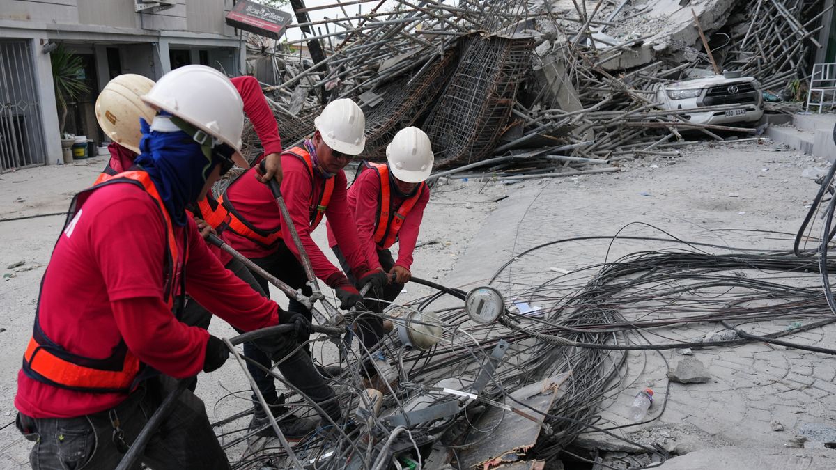 wral.com - JIM GOMEZ, JOEAL CALUPITAN and AARON FAVILA — Associated Press - 3 dead, 17 mostly workers still missing in collapse of unfinished hotel in Philippines