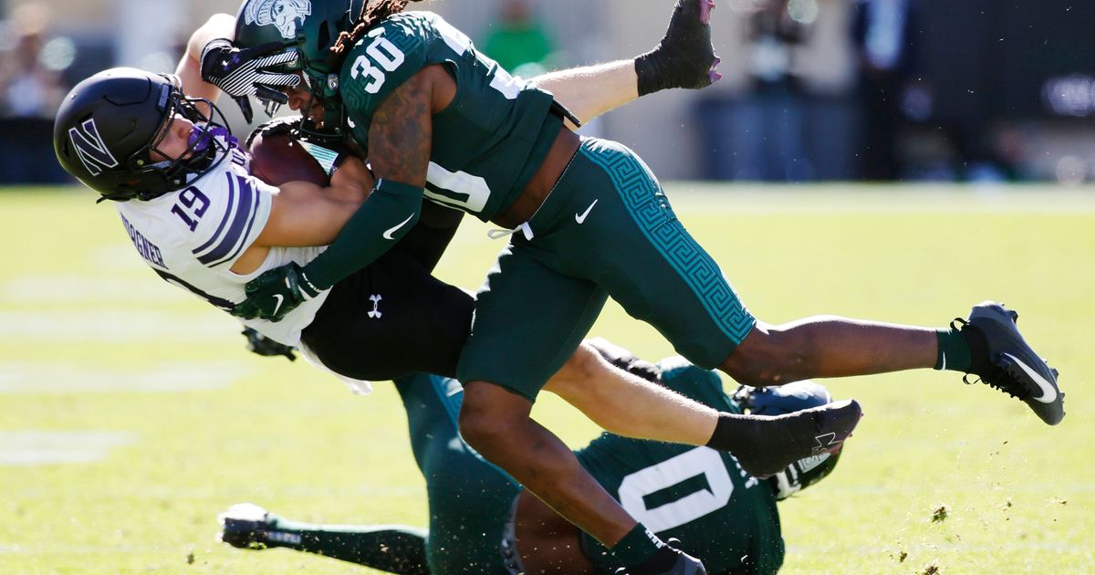 Kleather kicks three field goals in No. 25 Northwestern's 24-21 win over Michigan State