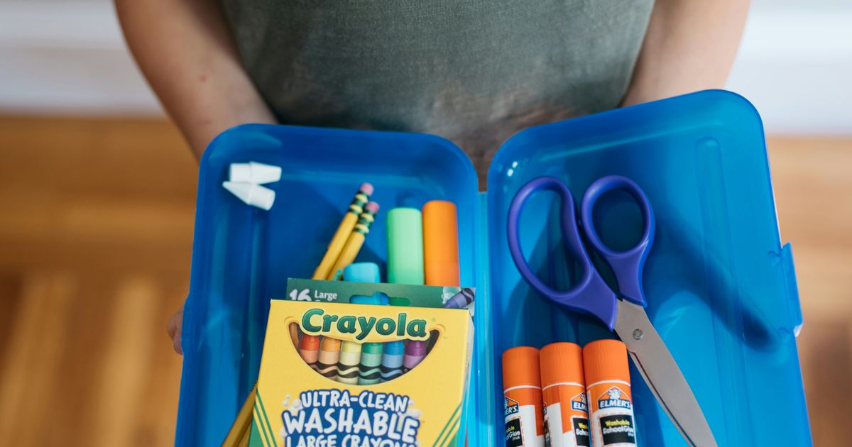 Back-to-school photos and supply deals: Don't get scammed as students head back to classrooms