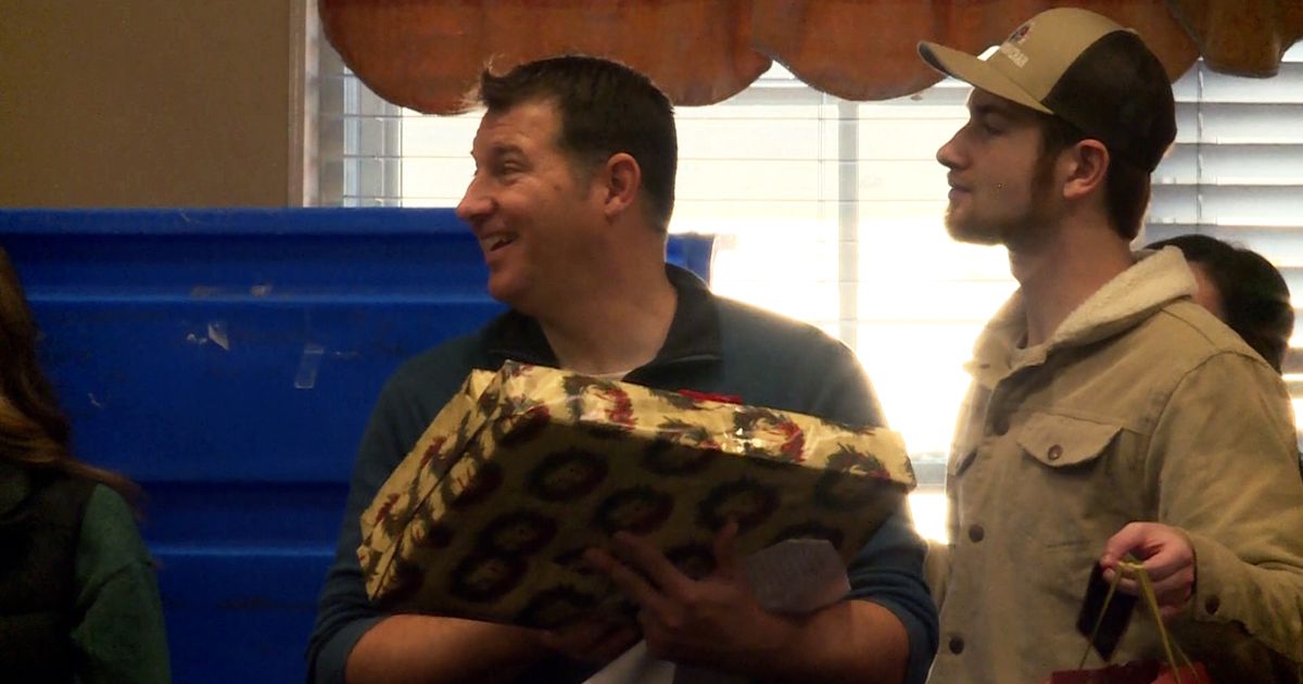 Warm meals, warm hearts mark Christmas at Raleigh's Moore Square