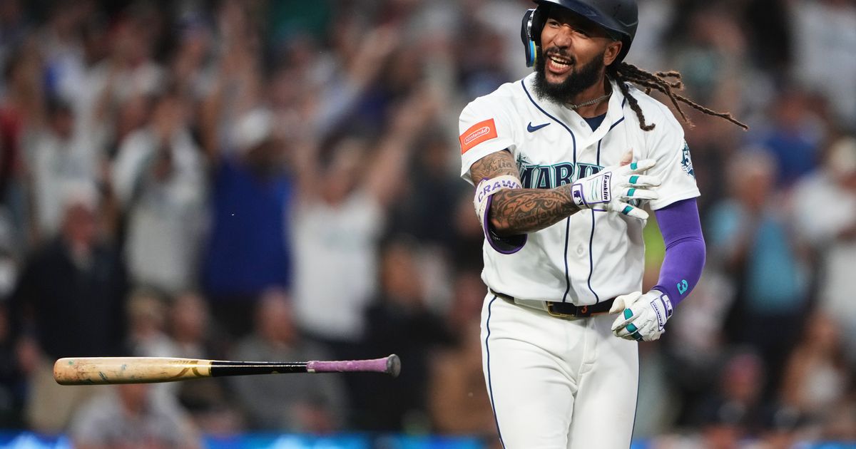 J.P. Crawford hits go-ahead homer in 5-run 6th as Mariners rally from 4 down to beat Braves 5-4