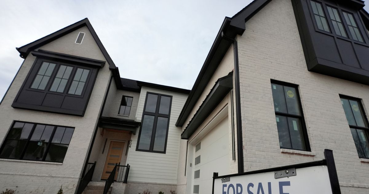 NAR Reports March Home Sales Decline 3.6%