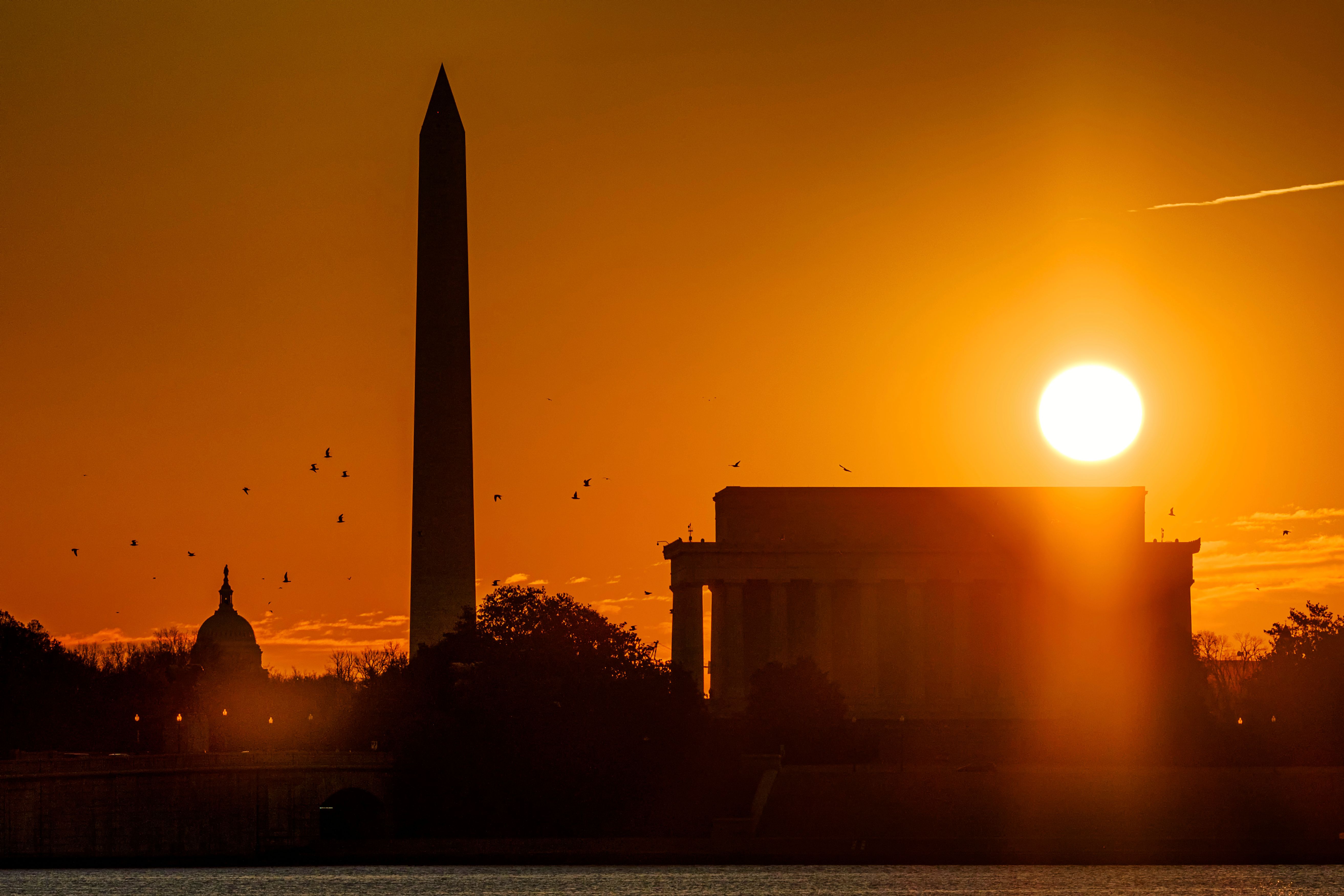 U.S. House to vote on bill that would make daylight saving time permanent