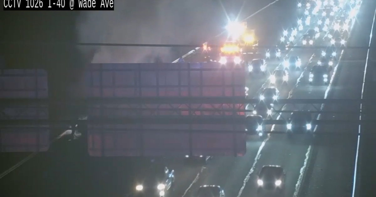 Vehicle appears to catch fire on I-40 during evening commute in Wake County