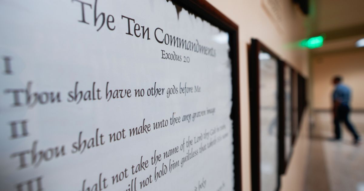 Texas can require public schools to display Ten Commandments in classrooms, US appeals court rules
