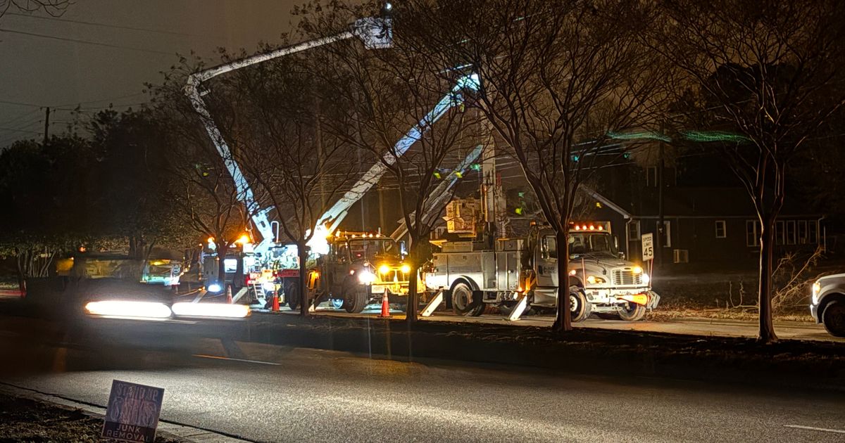 Power line repair shuts Poole Rd at MLK Jr. Blvd.; intersection closed until further notice