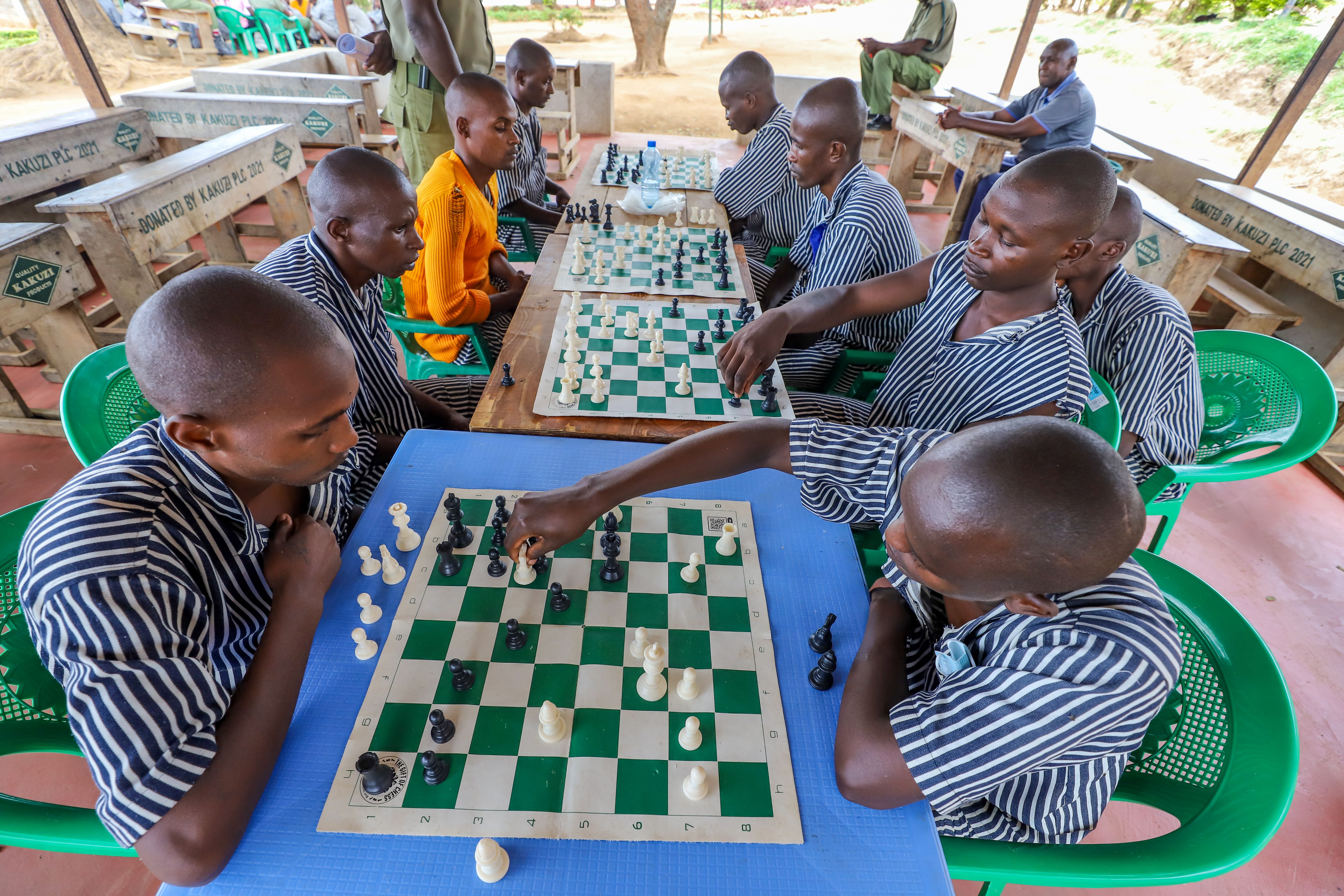 Kenyan prisoners play chess for fun behind bars and to help with rehabilitation