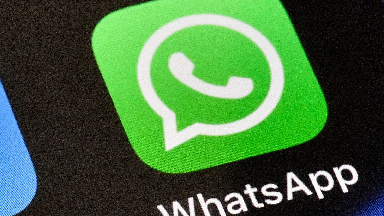Orders Meta to restore WhatsApp access for rival AI chatbots