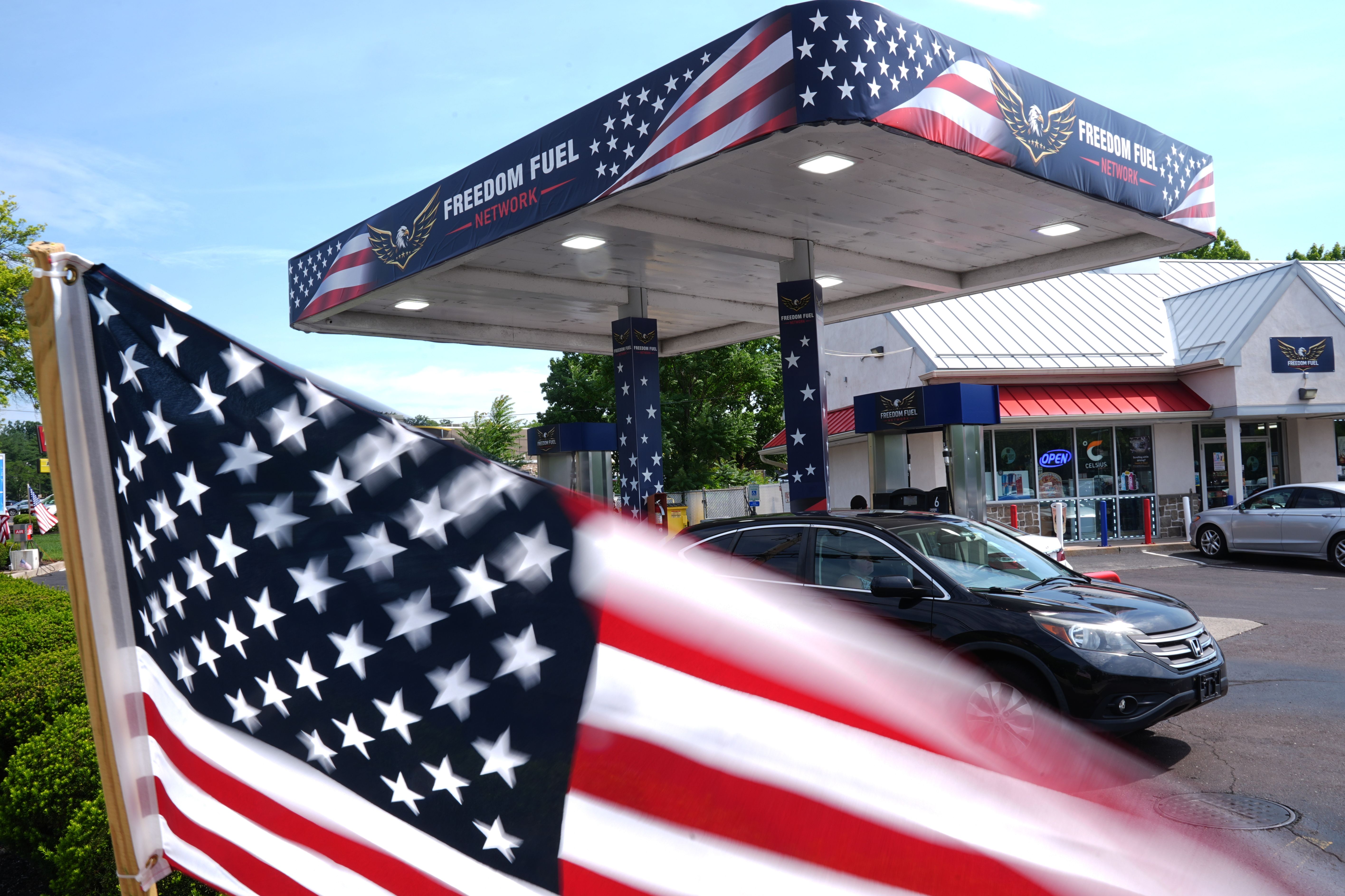 where can i find cigarettes near me Marlboro (20 ct) | Delivery fake puff cigarettes near me