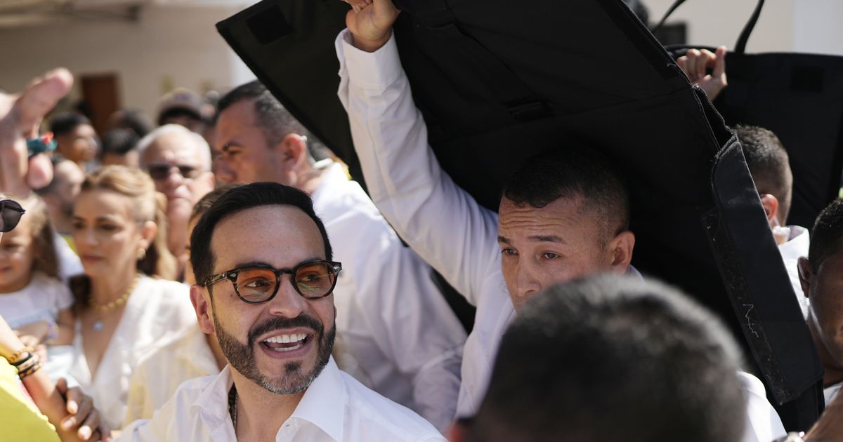 Pro-Trump candidate takes spotlight in Colombia's presidential race with vow of crime crackdown