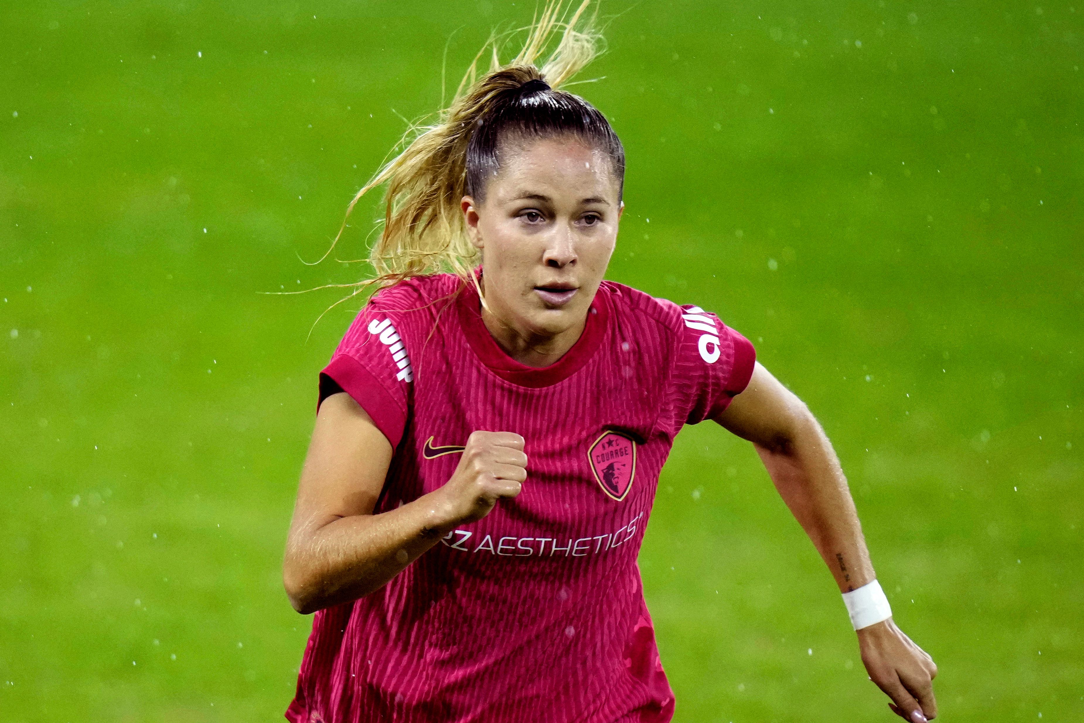 Sanchez ties NWSL single - season scoring record , but Courage fall 2 - 1 to the Royals
