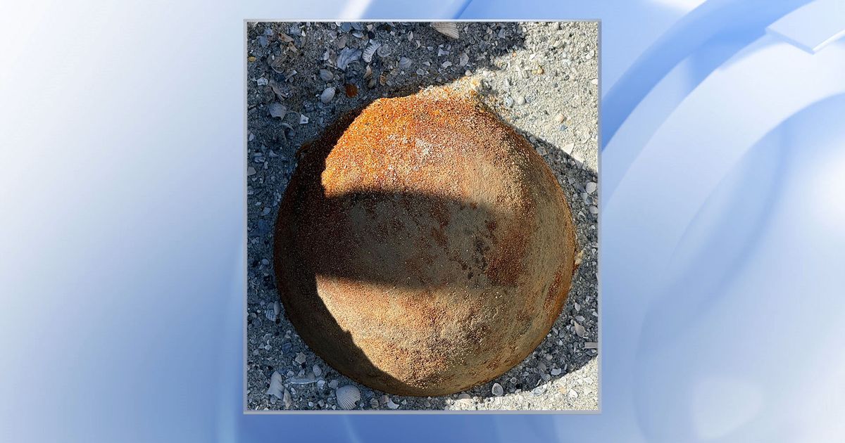 Couple finds cannonball in North Myrtle Beach