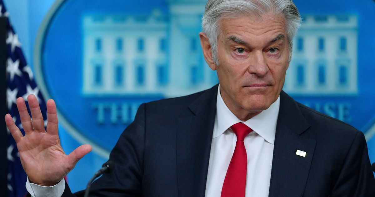 'Out of my lane.' Dr. Oz ducks questions during his turn in the White House briefing room