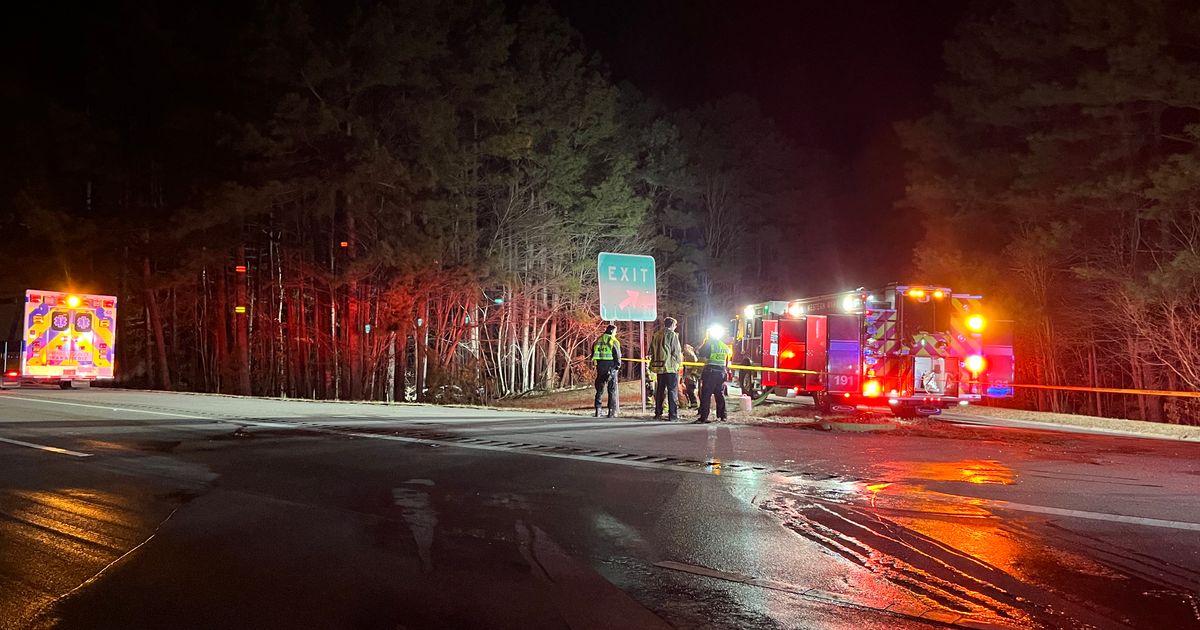 Raleigh police search for driver after fiery crash on Wade Avenue