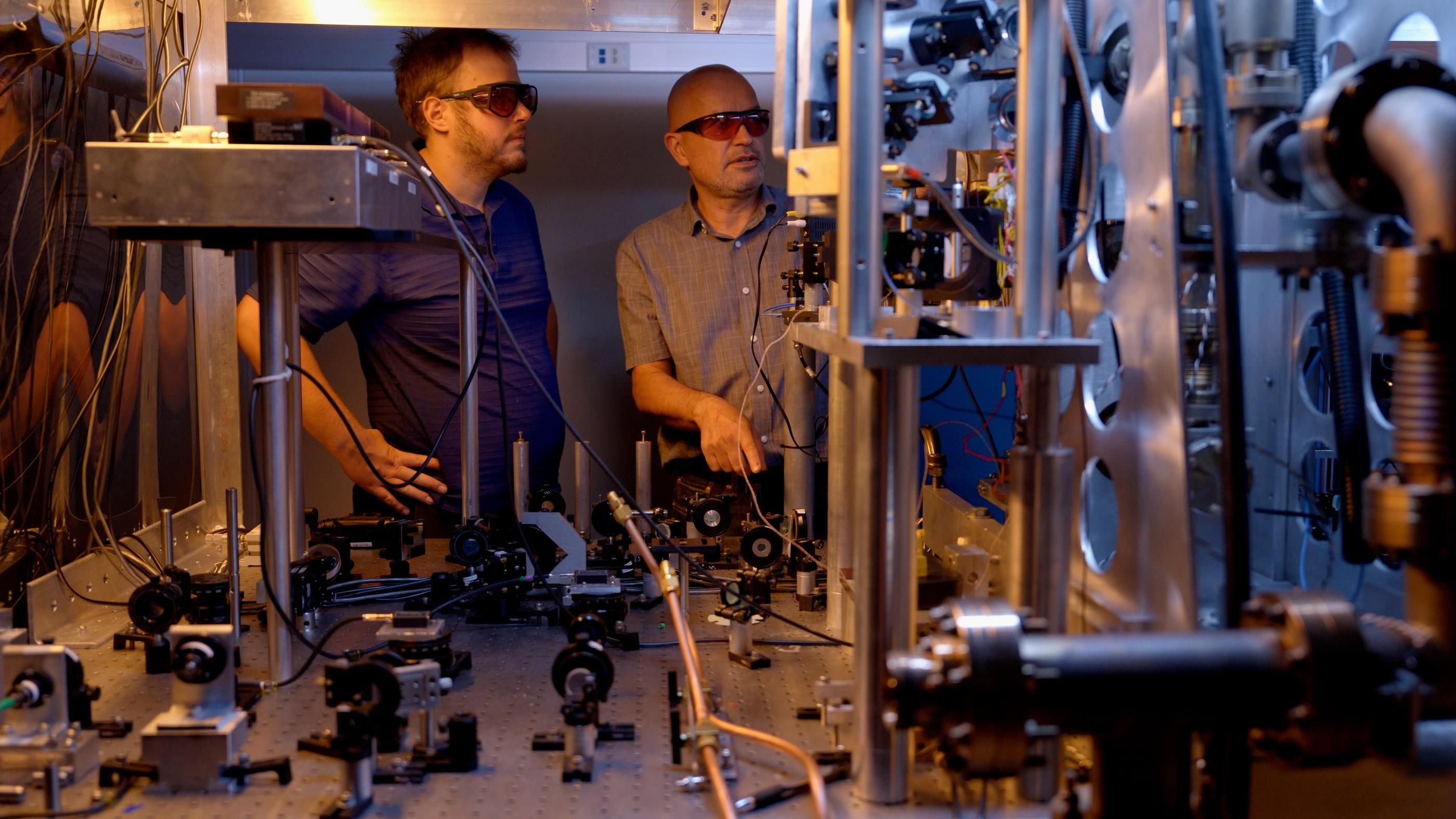 When a Power Outage Almost Broke the Internet’s Clock — Was It Really Just About Nanoseconds?