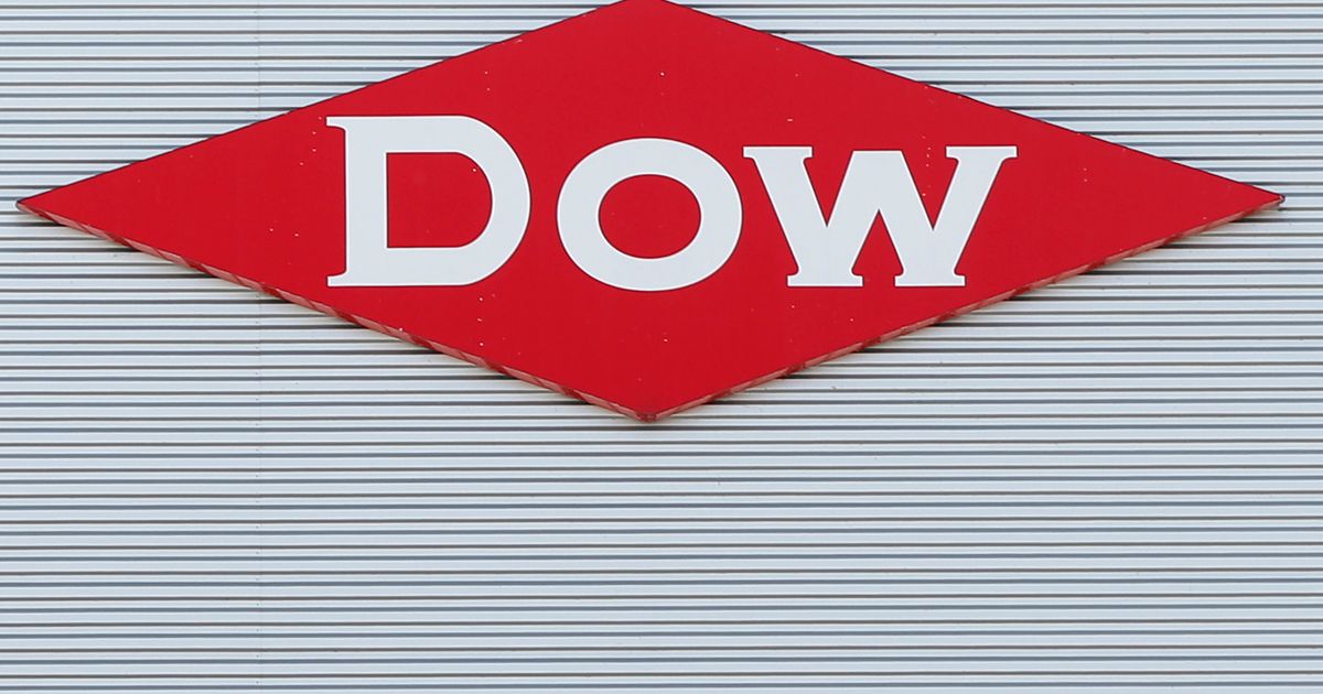 Dow to cut about 4,500 jobs as emphasis shifts to AI and automation :: WRAL.com